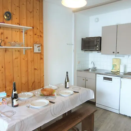 Melezes 33 By Interhome